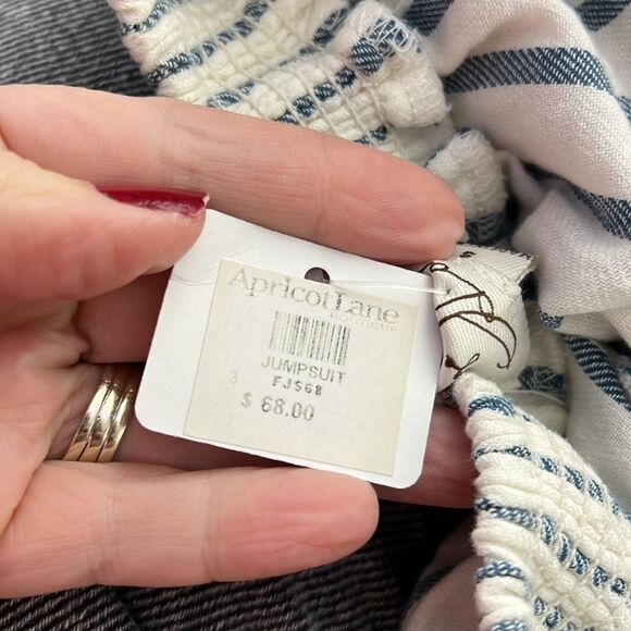 NWT Vintage Havana Pinstripe Jumpsuit with Open Back Size Small - Picture 6 of 13